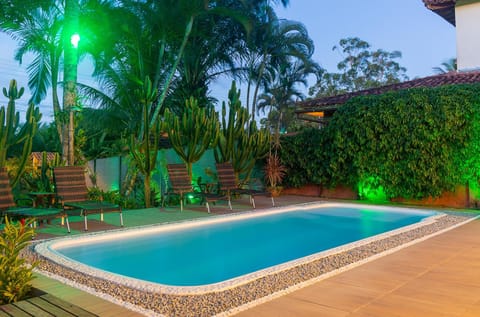 Garden, Garden view, Pool view, Swimming pool, sunbed