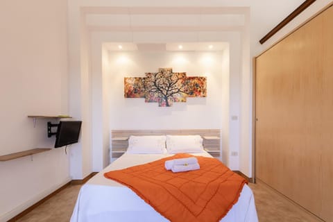 Bed, Bedroom, wardrobe