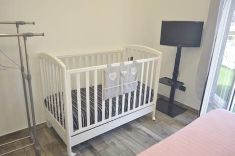 CASA ROSA LUCIA CENTRALE CON PARCHEGGIO Apartment in Sanremo