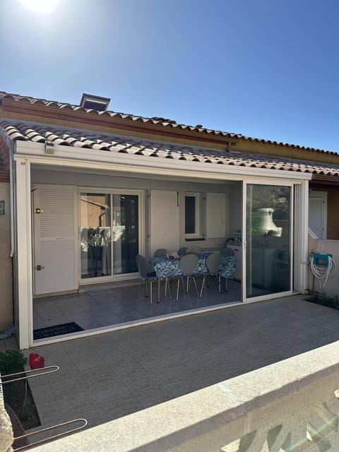 Property building, Patio, Day, View (from property/room), Balcony/Terrace, Dining area