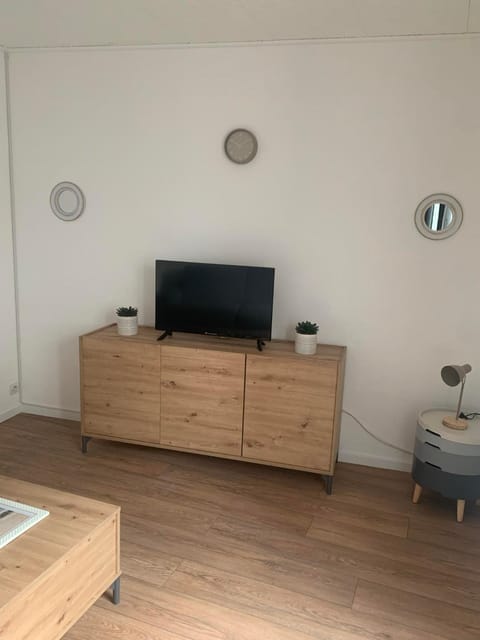 Broc Apartment in Centre-Val de Loire