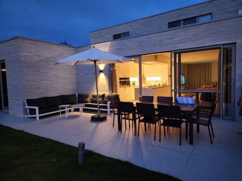 Den Eenink Villa in Flanders