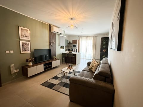 TV and multimedia, Seating area