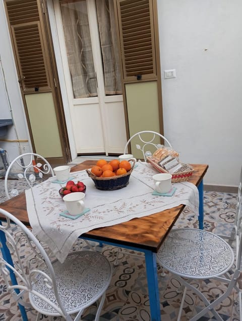 Inner courtyard view