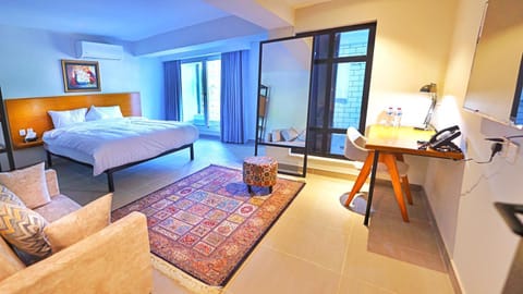 Photo of the whole room
