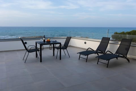 View (from property/room), Balcony/Terrace, Balcony/Terrace, Sea view, sunbed