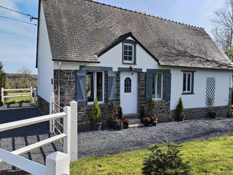 Property building, Spring, Garden