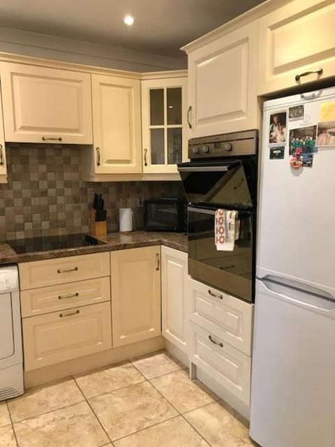 Pier View Portmagee House in County Kerry