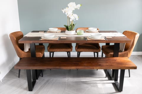 Dining area, kitchen