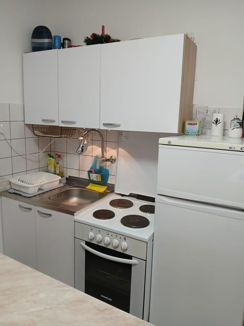 Kod Mare Apartment in Šibenik-Knin County, Croatia