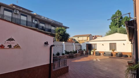 Inner courtyard view