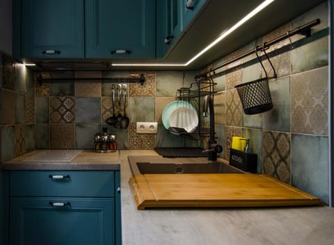 Kitchen or kitchenette, kitchen