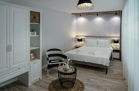 Living room, Bedroom