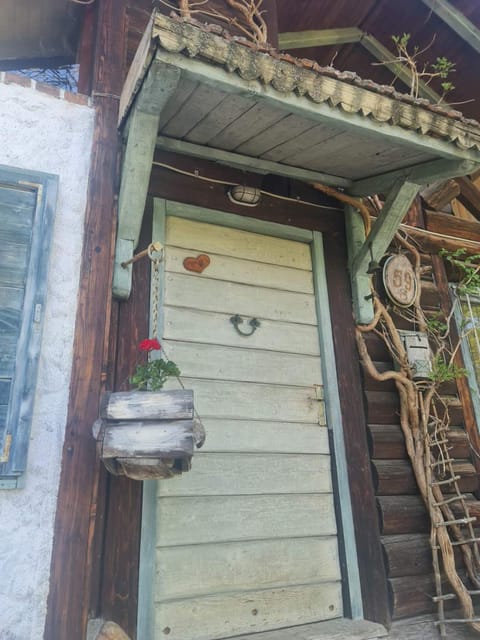 Cabin 4 Hill Station Cabin in Sarajevo