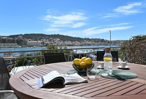 Day, View (from property/room), Food and drinks, Sea view, Drinks