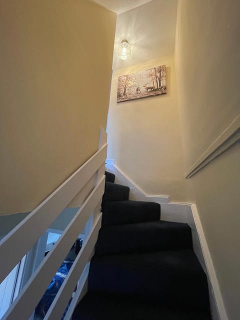 Gateway to the Loch Apartment in Scotland