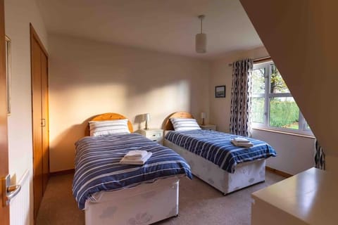 Garden Cottage Helensburgh House in Scotland