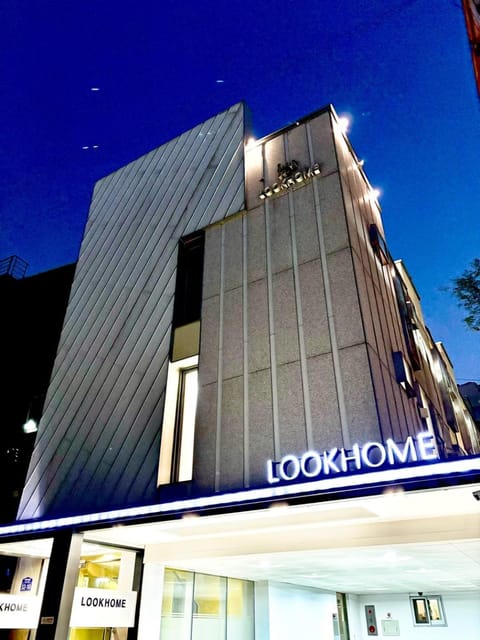 Property building, Night
