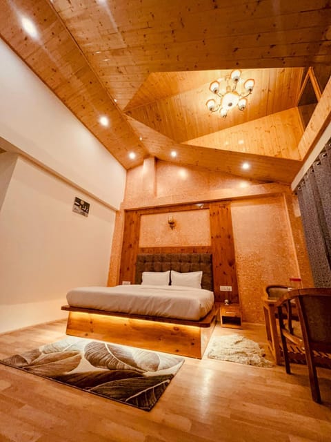 Bed, Living room, Photo of the whole room, Bedroom