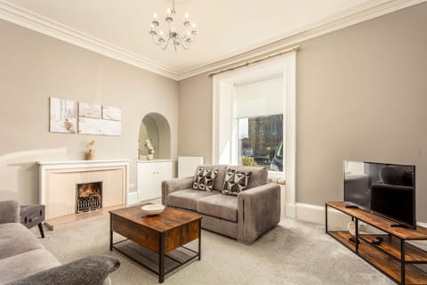 South Beach View Apartment in Troon