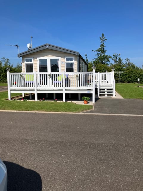 Miss Grace Plot 26 Campground/ 
RV Resort in Ingoldmells