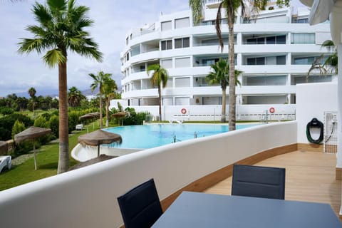 Property building, Patio, Communal lounge/ TV room, Day, View (from property/room), Balcony/Terrace, Evening entertainment, Pool view, Swimming pool, sunbed