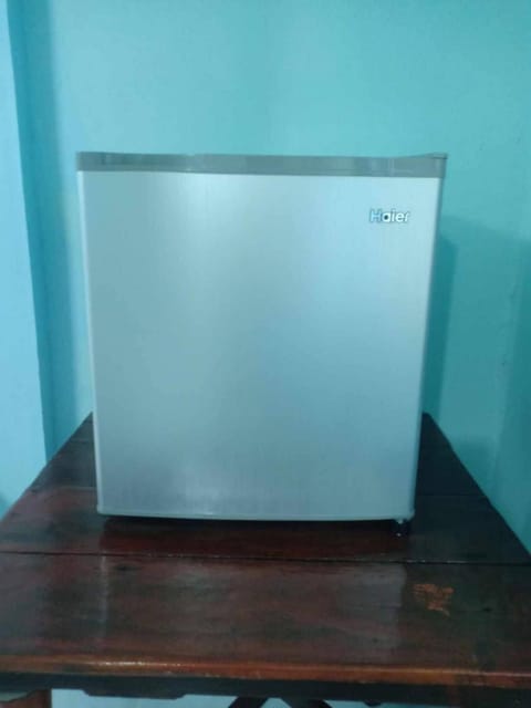 chill chill long beach hostel Hostel in Sala Dan