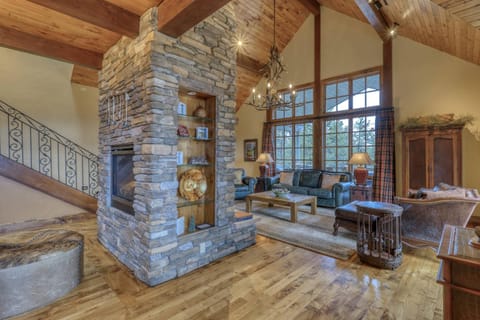 171 S Squaw Canyon Place House in Pagosa Springs