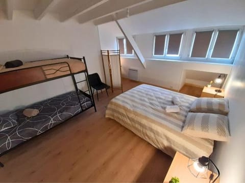 Bed, Photo of the whole room, Bedroom, bunk bed