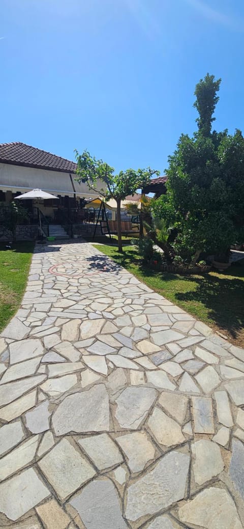 Ryan's house House in Halkidiki