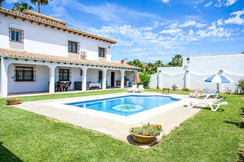 Patio, Garden, Swimming pool