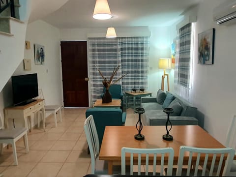 G&E HARBOUR MAISONETTE NUMBER 13 Apartment in Poli Crysochous