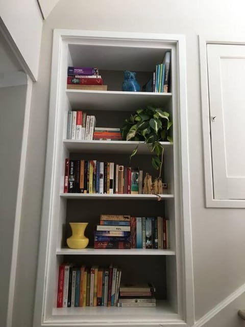 Cape Town family home with lovely garden. Villa in Cape Town