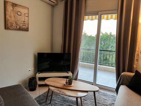 TV and multimedia, View (from property/room), Balcony/Terrace, Living room, Seating area, Evening entertainment, air conditioner