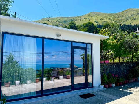 Three Brothers Bed and Breakfast in Montenegro