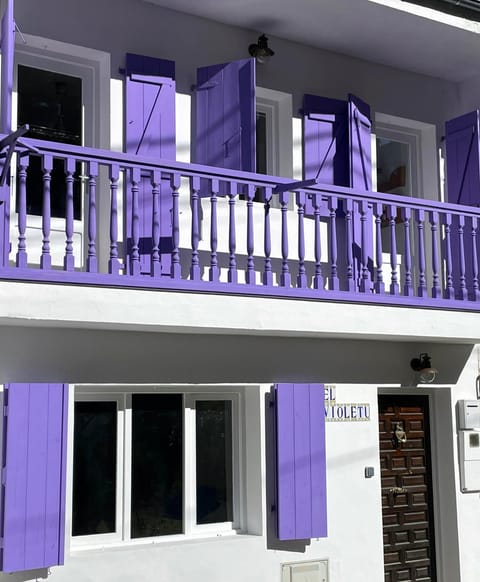 Property building, View (from property/room), Balcony/Terrace