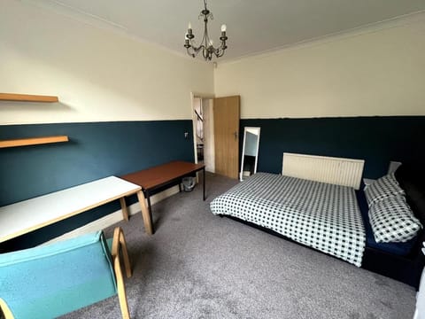 Photo of the whole room, Business facilities, Bedroom