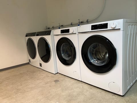 Mieterlux Frankfurt Heusenstamm 46 Bed and Breakfast in Frankfurt