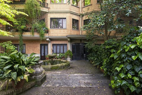 Property building, Facade/entrance, Spring, Day, Garden, Garden view