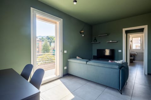 Communal lounge/ TV room, Living room, Seating area
