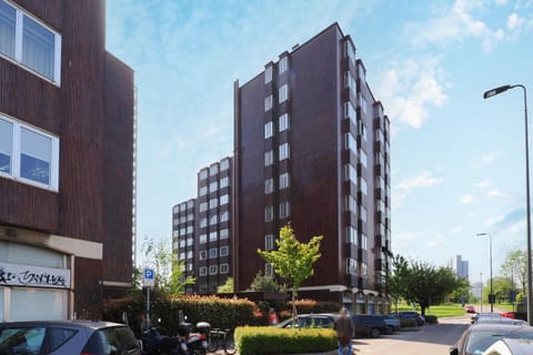 Property building, Street view