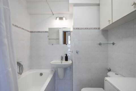 Toilet, Bathroom, Bath