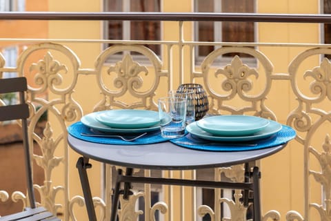 Balcony/Terrace, Dining area