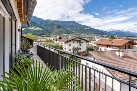 Penthouse - Apartment Venosta Apartment in Trentino-South Tyrol