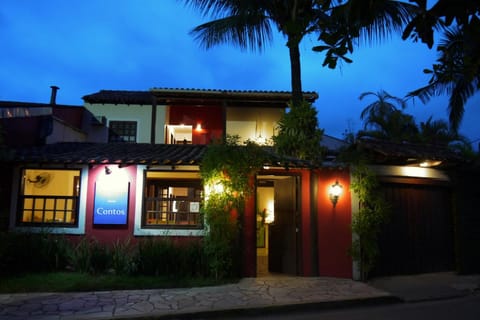 Facade/entrance, Night