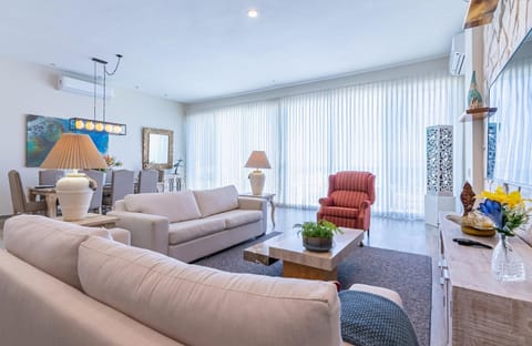 TV and multimedia, Living room, Seating area, fireplace, air conditioner