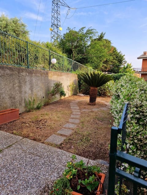 [10 min. dalla spiaggia] Double Suite nel verde Apartment in Chiavari