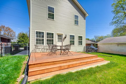Louisville Retreat with Deck about 11 Mi to Downtown! House in Louisville