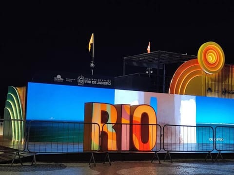 Nearby landmark, Night, Evening entertainment