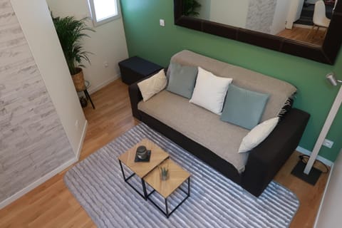 Duplex cosy à 7 minutes à pied du RER Nanterre ville Apartment in Île-de-France